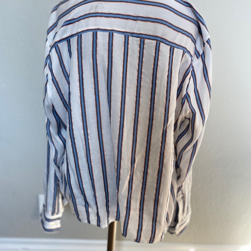 Jennifer Lopez top - Picture 6 of 8